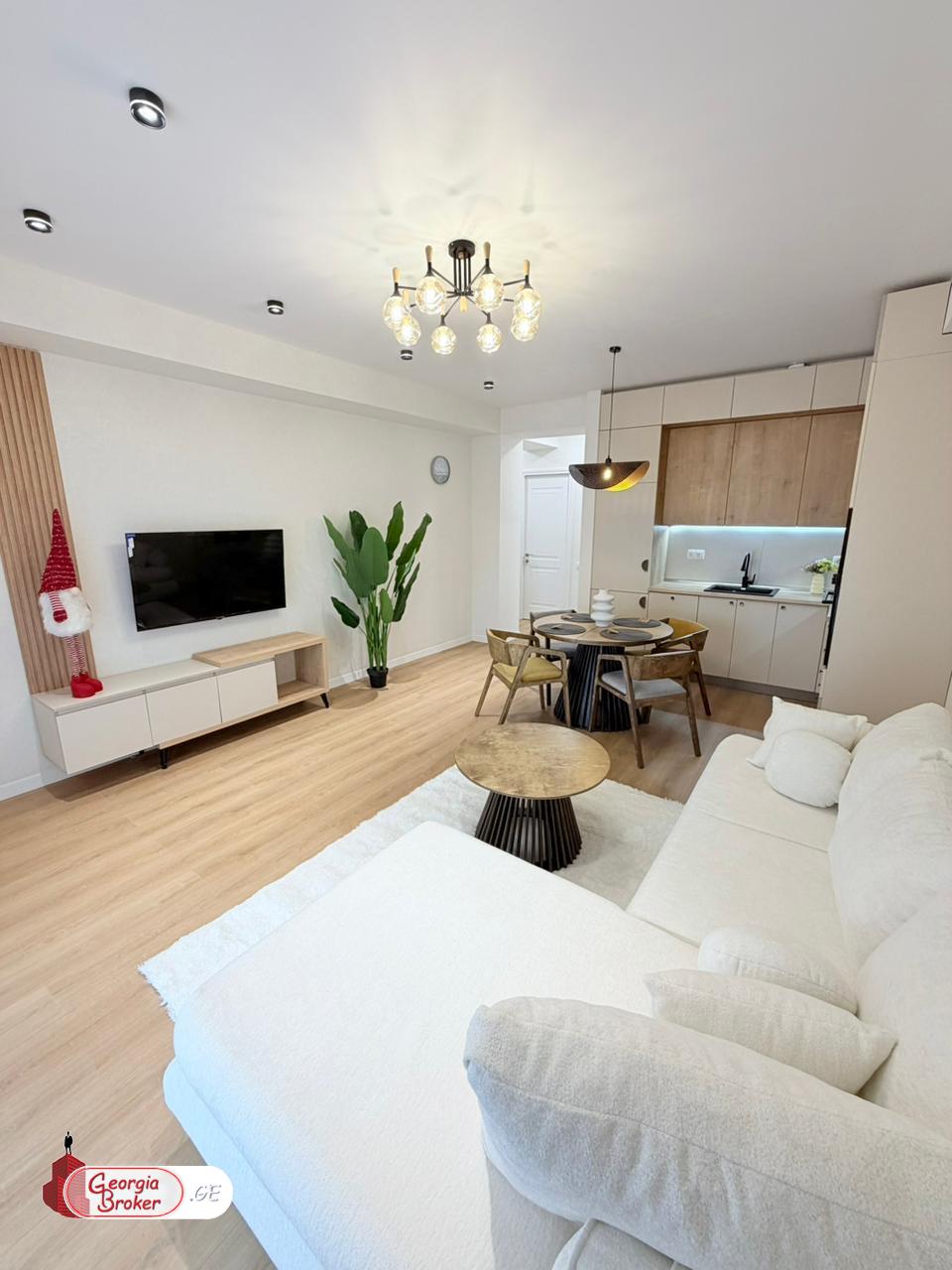 nearly repaired 3-room apartment for sale